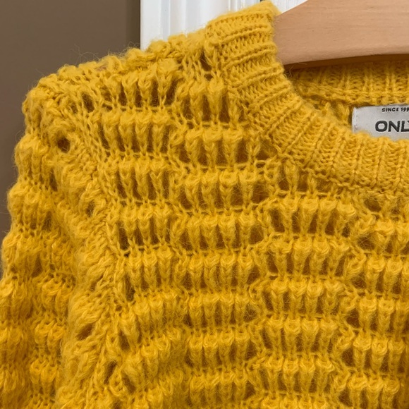 Yellow Knit Pullover Sweater - Picture 2 of 2